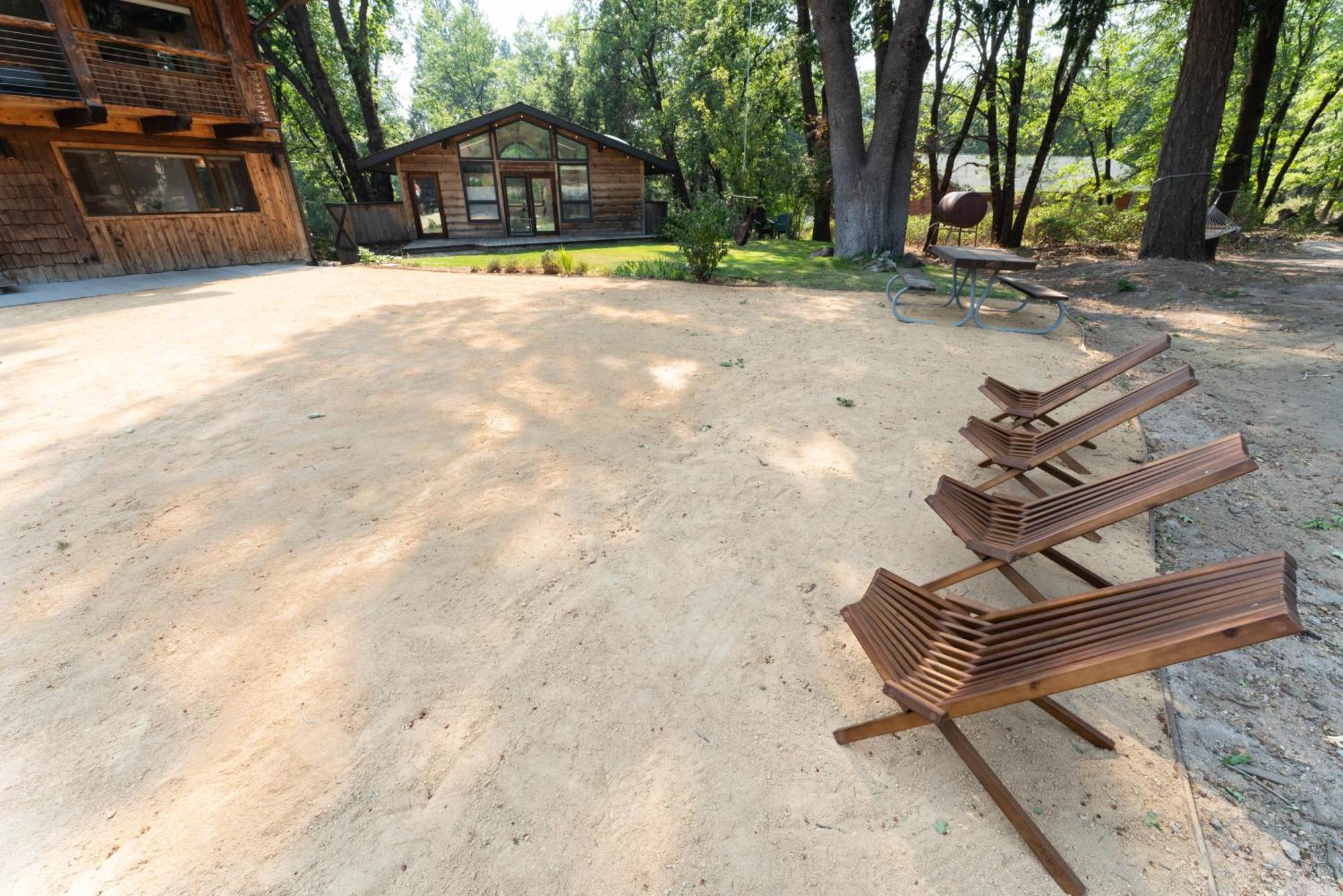 Basecamp Lodge Mount Shasta Exterior foto