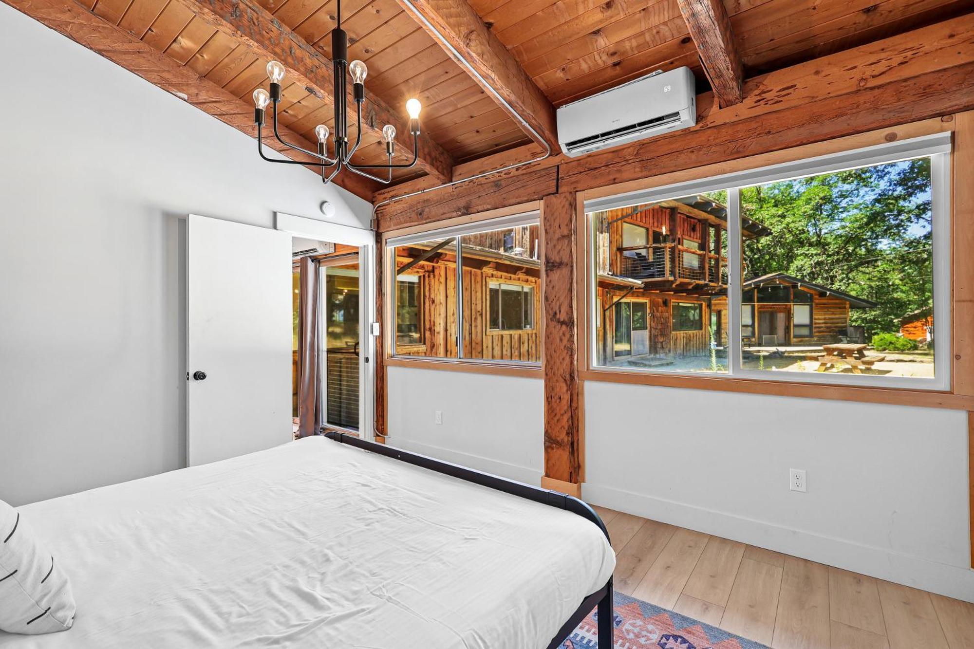 Basecamp Lodge Mount Shasta Zimmer foto