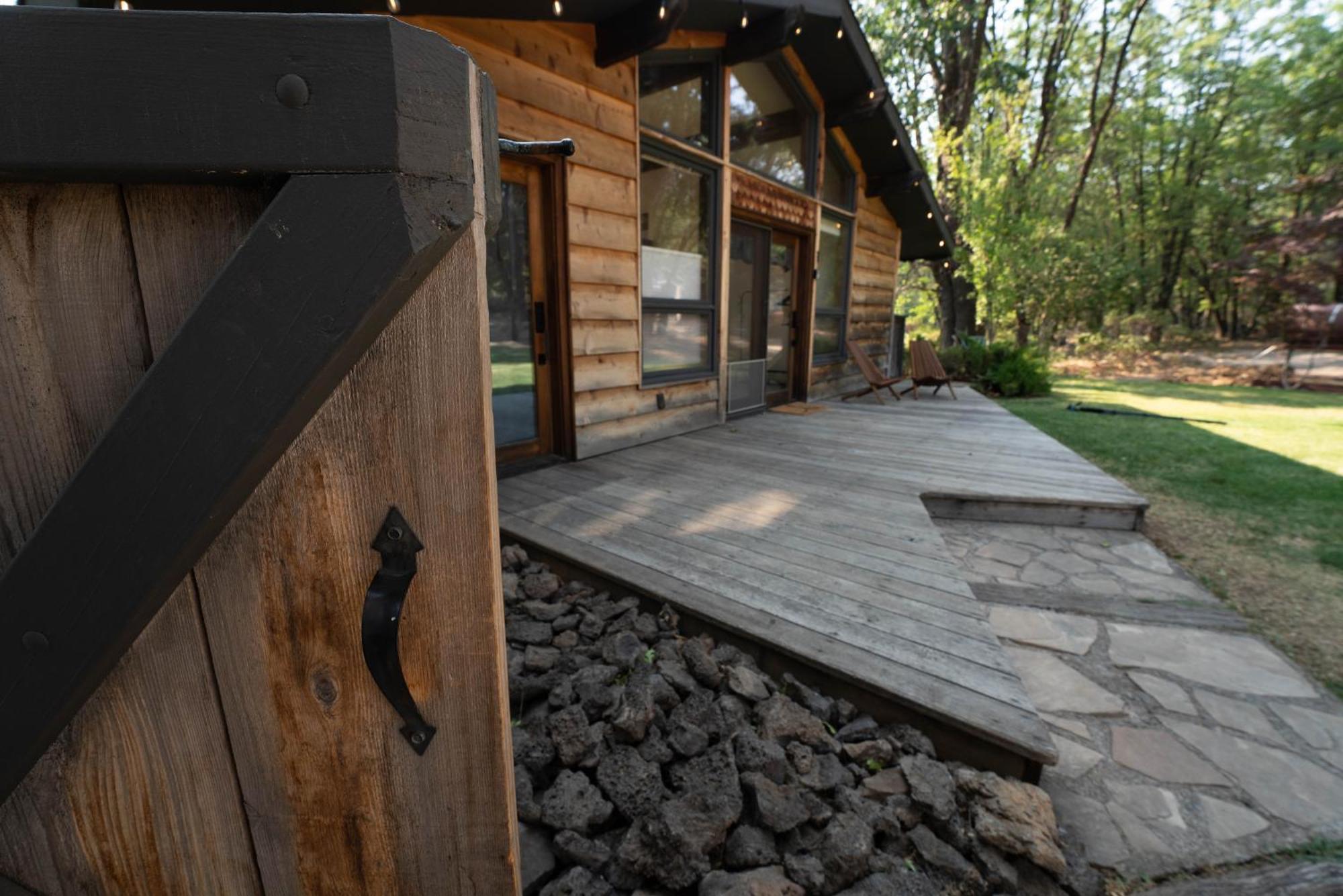 Basecamp Lodge Mount Shasta Zimmer foto