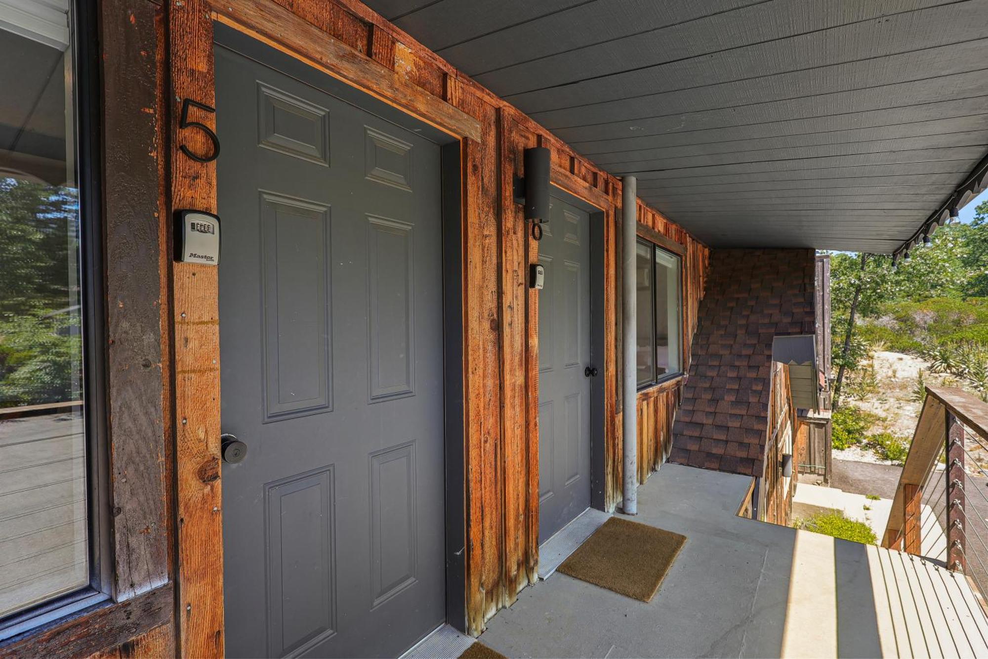 Basecamp Lodge Mount Shasta Zimmer foto