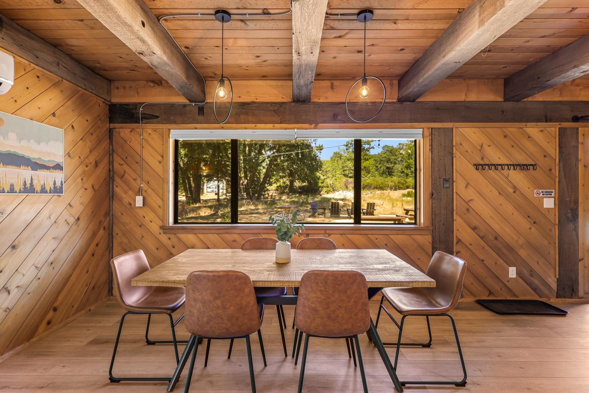 Basecamp Lodge Mount Shasta Exterior foto