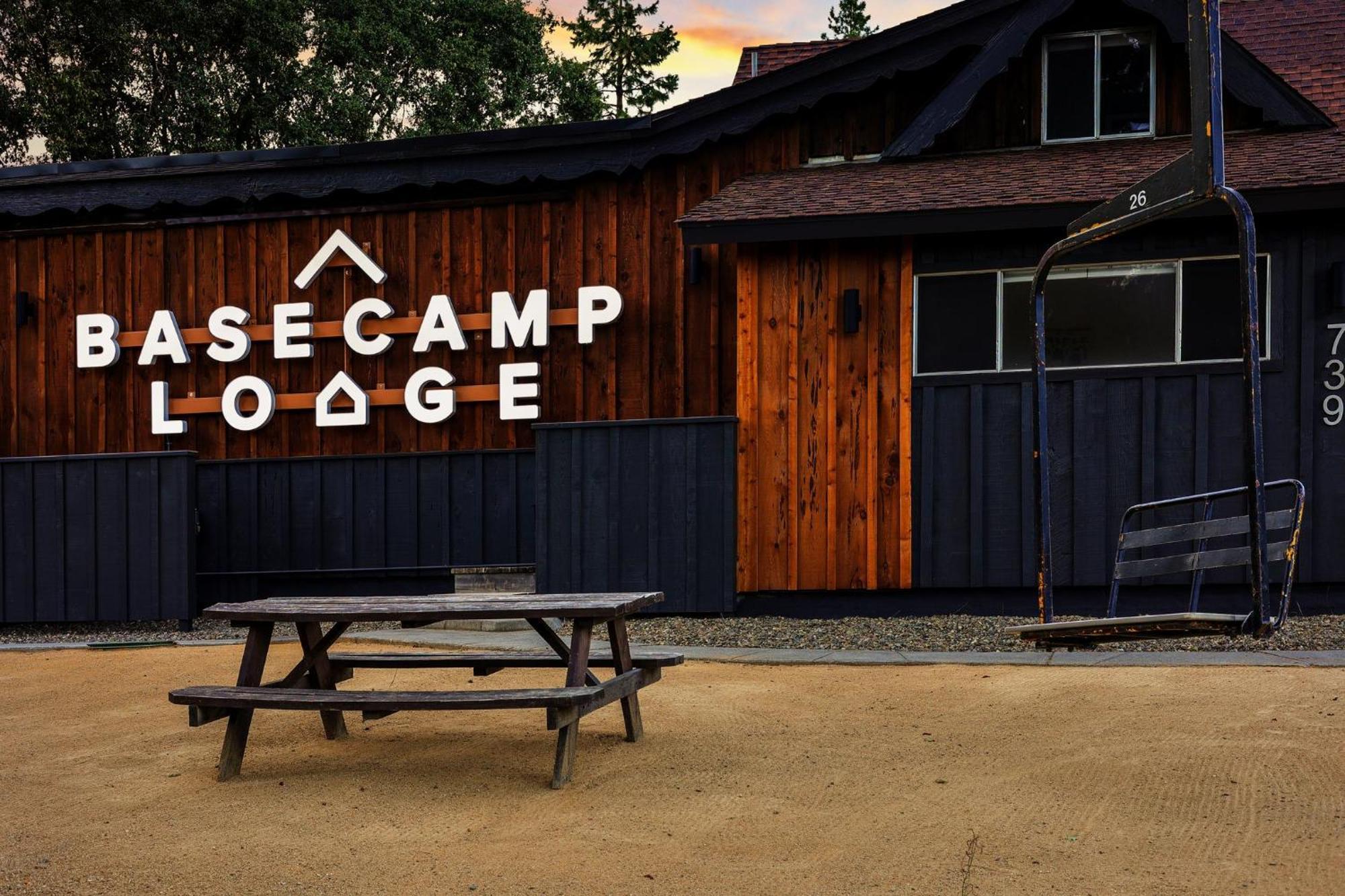 Basecamp Lodge Mount Shasta Exterior foto